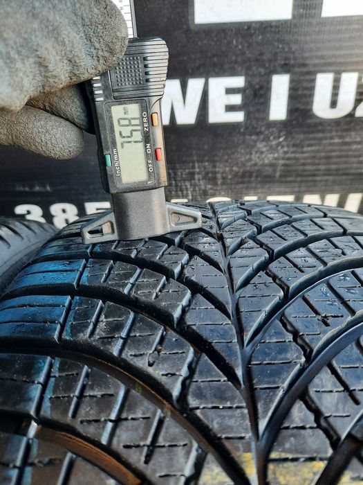 Opony Całoroczne 215/40/18 Goodyear Para 7.5mm