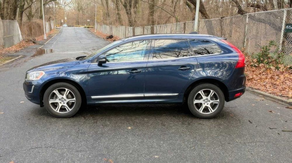 Volvo XC60 T5 Drive-E Premier      2015