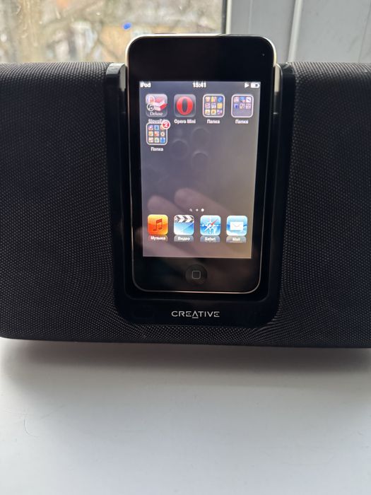 Ipod touch 2 32gb + колонка, док станция