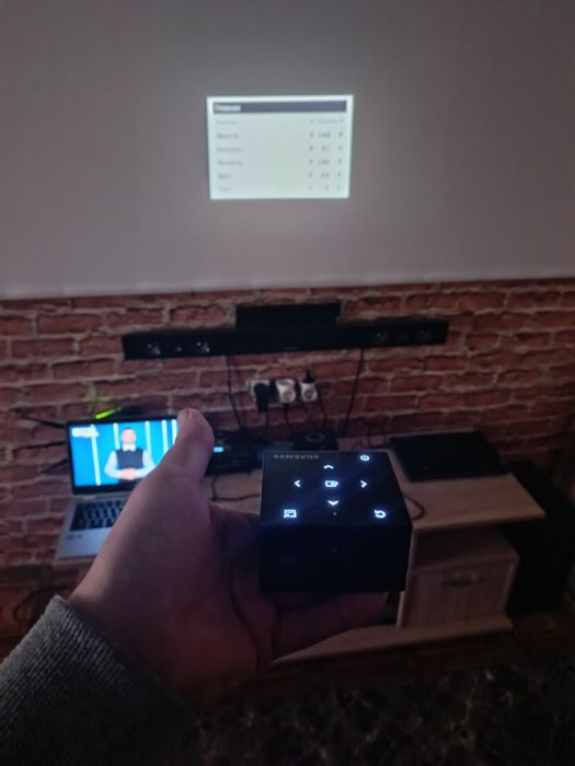 Samsung pico projector