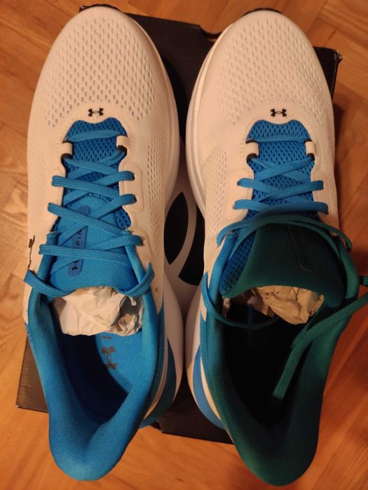 Nowe buty Under Armour 43r