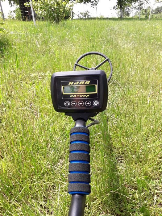 Металлоискатель импульсный Clone PI-AVR/Клон Пи-АВР с ЖК-дисплеем (глу ...