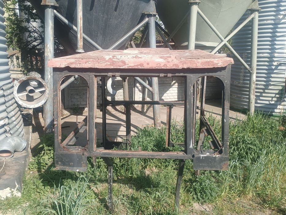 Kabina MF 255 ursus tanio