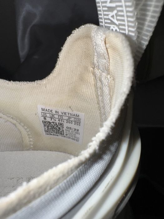 Кросівки Adidas NMD-V3, розмір 41.