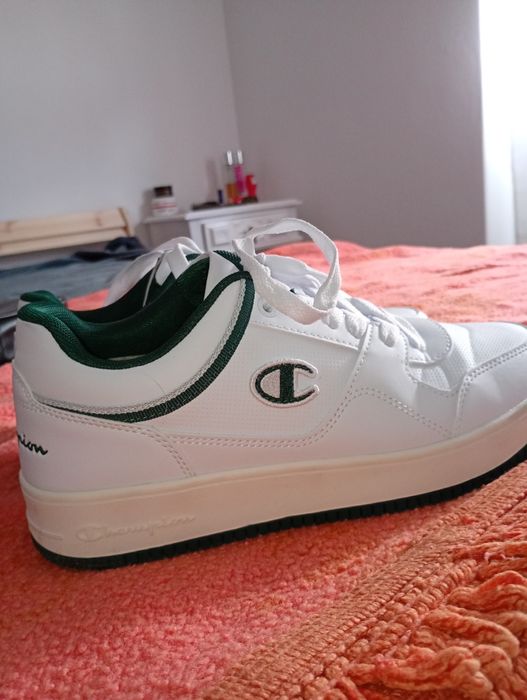 Champion novos na caixa