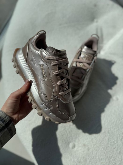 Нові Ориганільні Кросівки Reebok