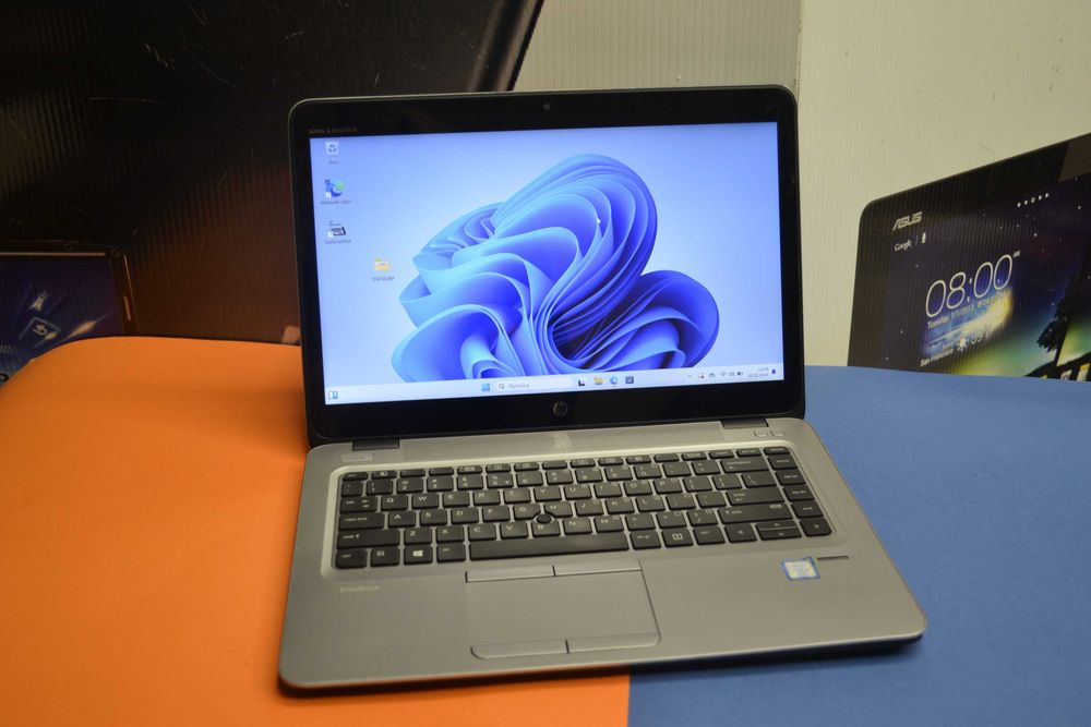 Laptop HP EliteBook 840 G4, i5-7300U, 8gb, 128SSD, 14 cali DOTYK