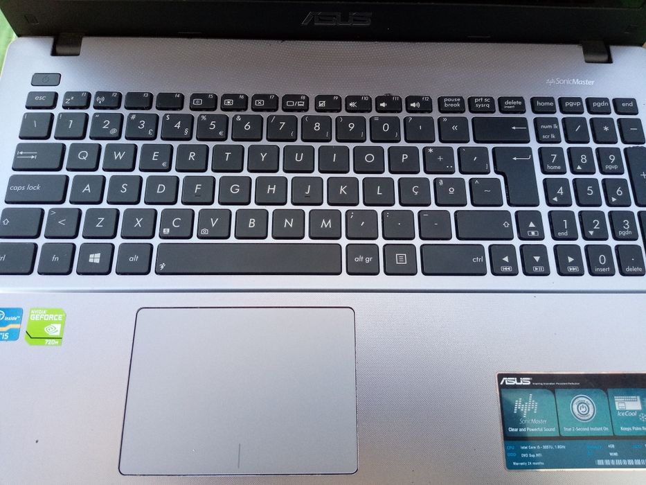 Asus i5 Windows 1064730171376130121