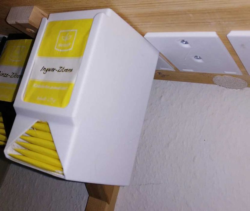 Настенный дозатор для чайных пакетиков