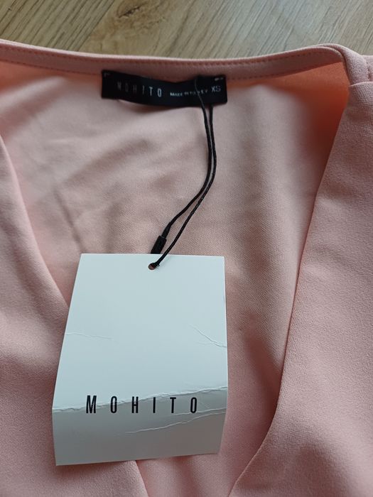 Nowy letni kombinezon Mohito, r. Xs