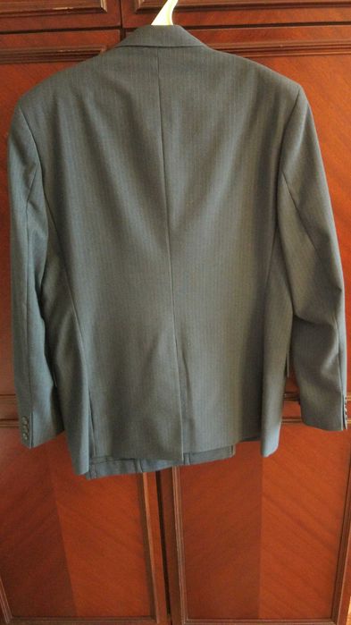 мужские галстуки , шарфы , перчатки  и костюмы