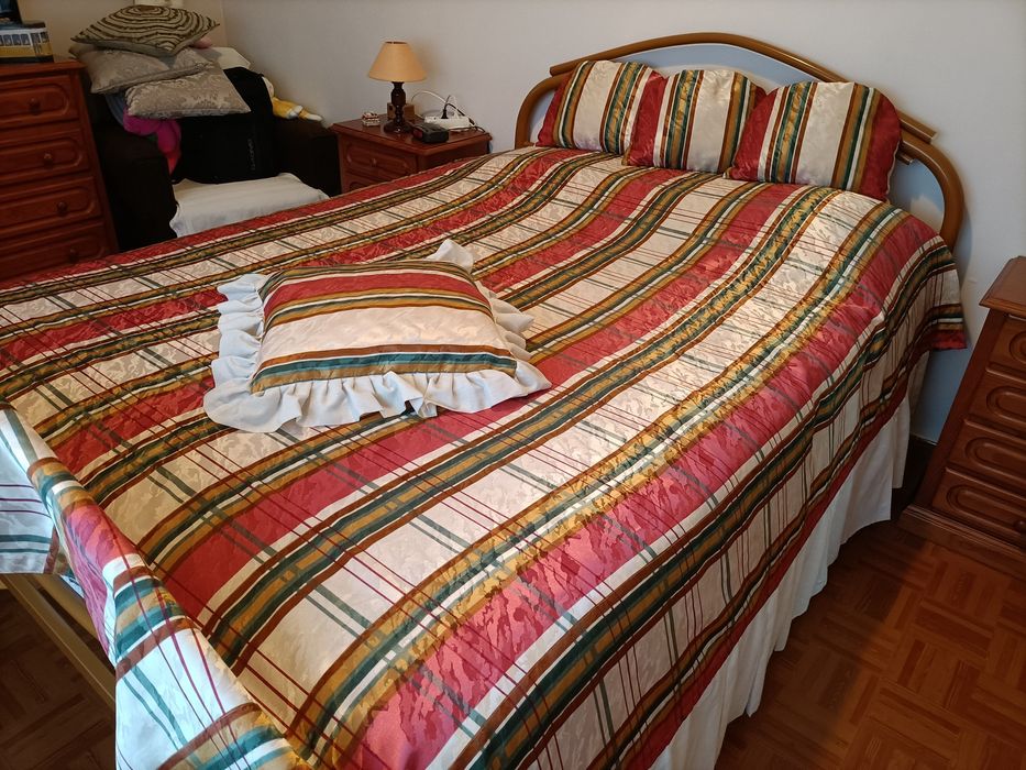 Cortinados, colcha cama casal+ almofadas
