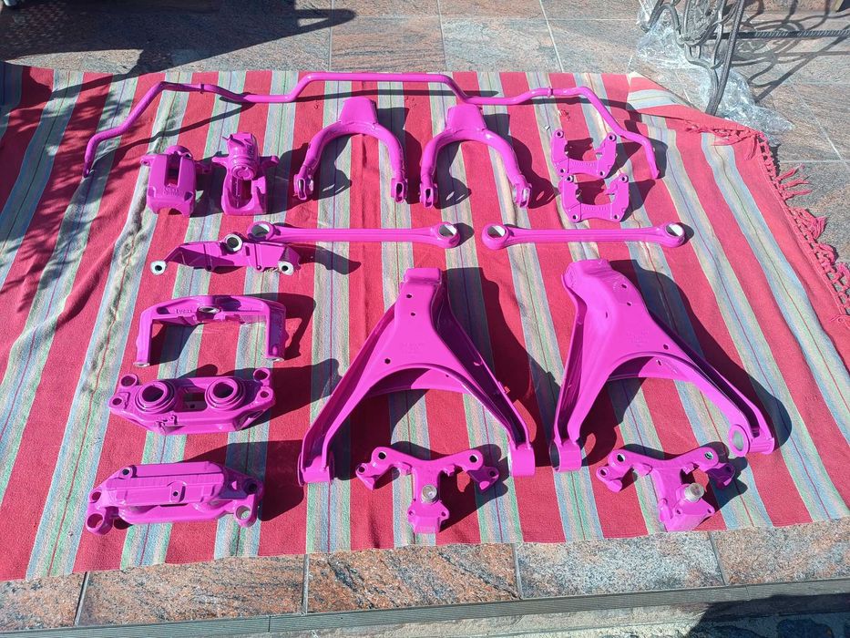 Piaskowanie śrutowanie malowanie proszkowe renowacja części motocykli