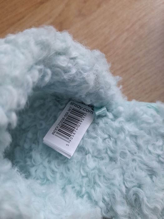 Damskie kapcie, klapki Sinsay, r. 36/37,miękkie