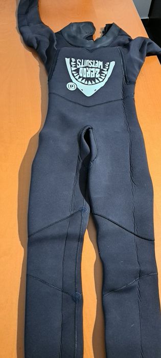 Fato neoprene Zerod como novo