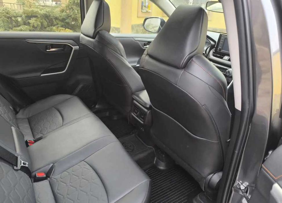 Toyota RAV4 2.5  2022