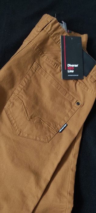 Diverse spodnie męskie rozmiar 31, nowe z metką
