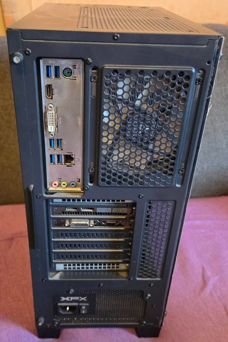 Komputer stacjonarny