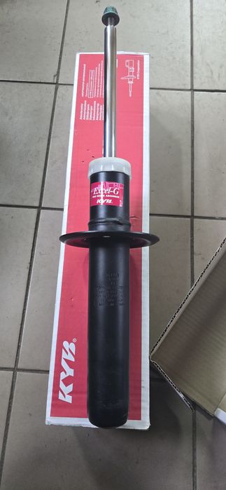 Передні амортизатори audi a6c7