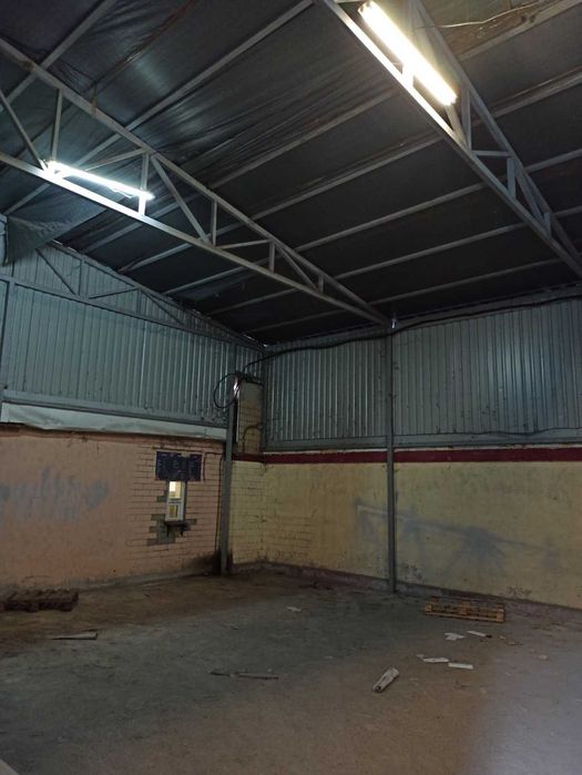 Здається в оренду складські приміщення комплексно