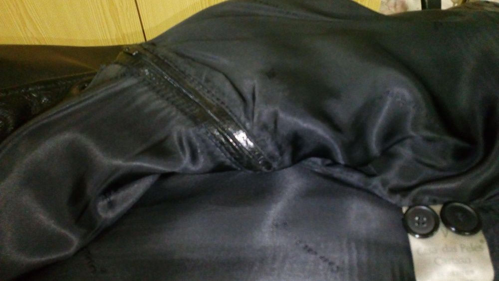 Blusão de homem em pele genuína