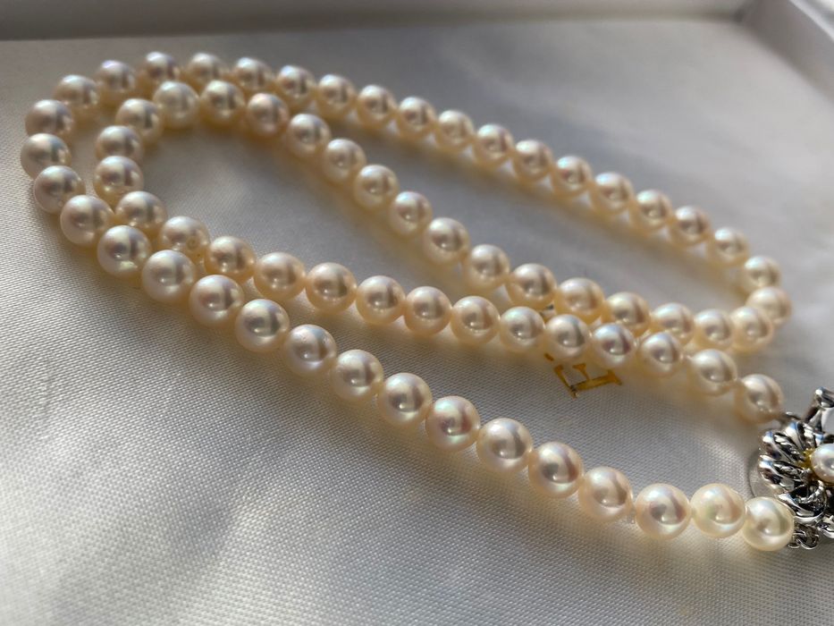 Piękny naszyjnik z Akoya pereł