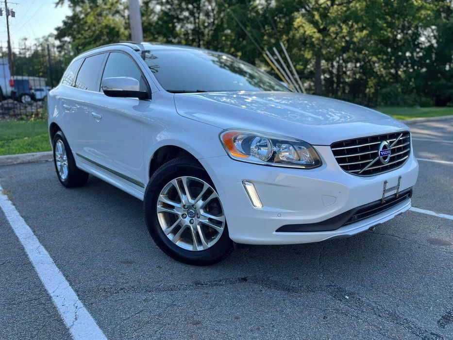 Volvo XC60      2015