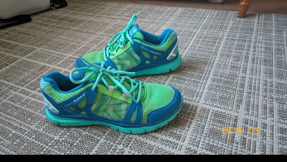 Легенькі кросівки Karrimor 41р. (26см)