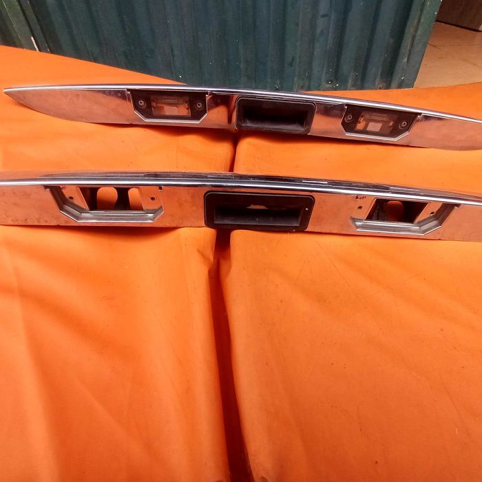 Radio 2din para ford focus2008 e 2 palas para luzes de matricula