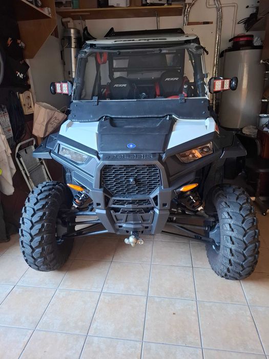 Tenho Polares 1000 S para mercado 19 900 €