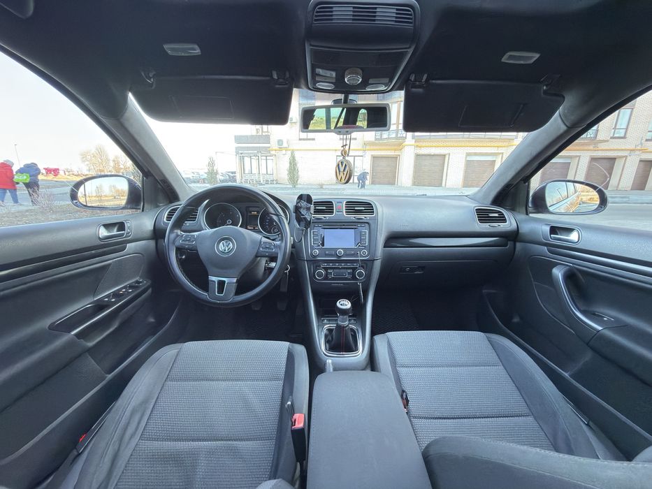 Продам Volkswagen Golf 6