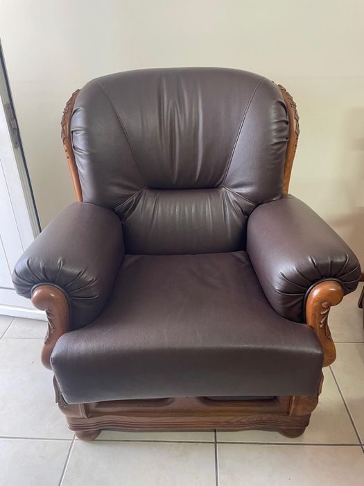 Sofá terno castanho