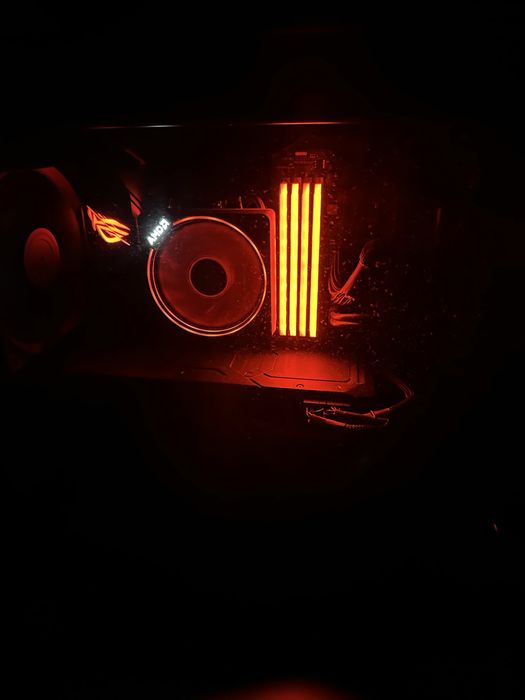 Computador Desktop para Jogos  / Trabalho