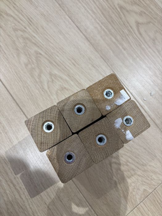 Komoda Ikea Besta szary front