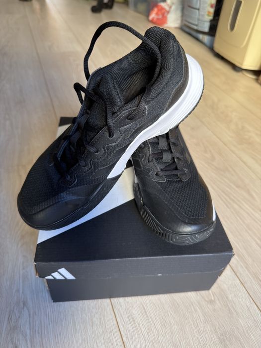 Tenis Padel adidas gamecourt