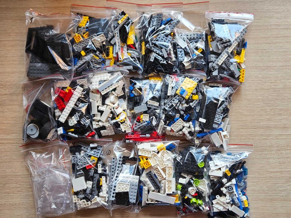 Lego 10274 ECTO-1 Pogromców duchów BDB komplet 100%