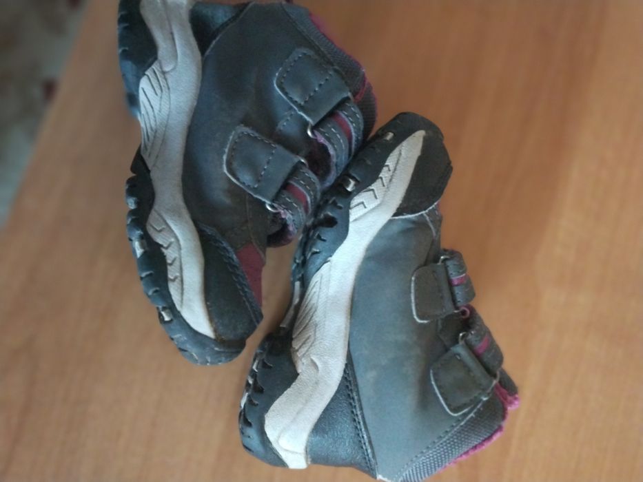 Класні кросівки черевички 15см стелька