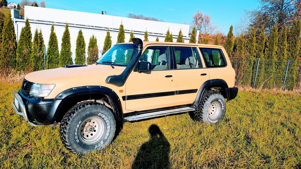 Nissan Patrol Nissan Patrol 2.8 super zdrowa rama nowy Raptor.