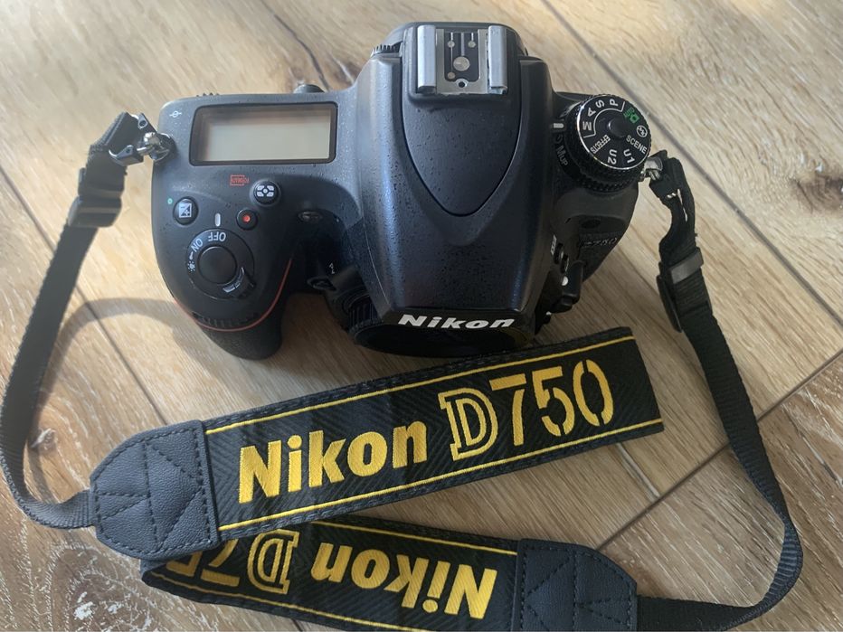 Nikon D750 body/ przebieg 26548!