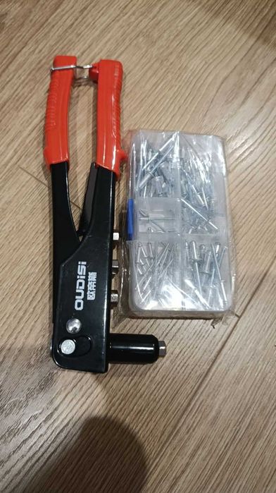 Заклепковий прістолет