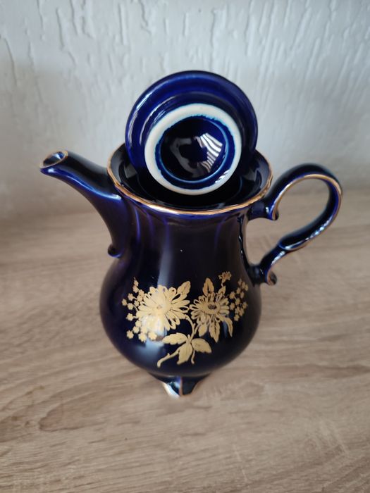 Stary granatowy  imbryk dzbanek Pruszków