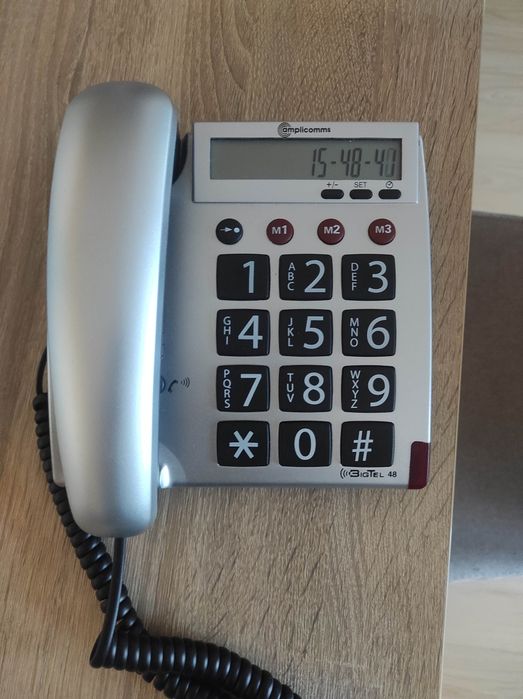 Telefon stacjonarny dla seniora