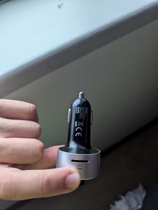 Transmissor Bluetooth para Rádio de Carro