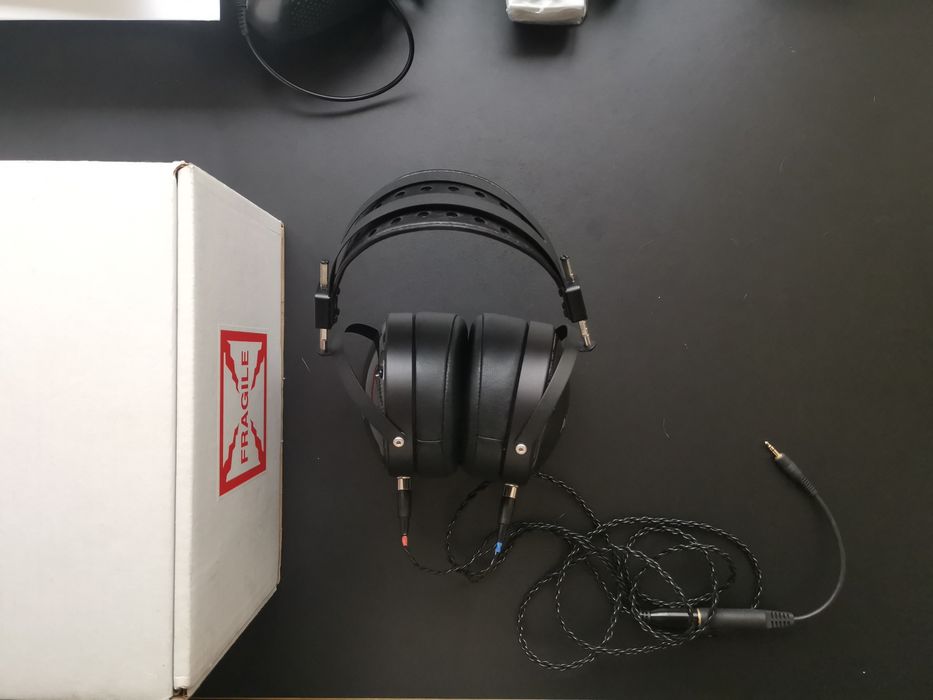 Headphones Audeze LCD-XC