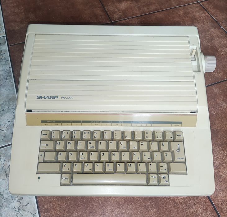 Maszyna do pisania Sharp PA-3000 Warszawa Wawer • OLX.pl