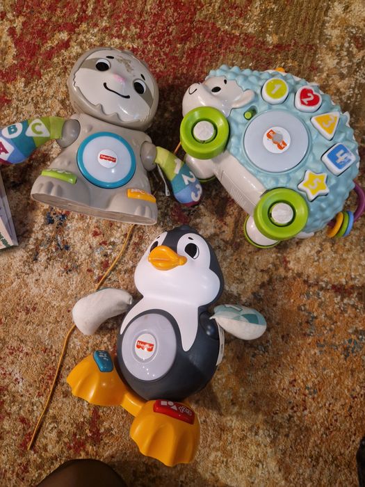 Jez pingwin leniwiec Fisher price oraz garnuszek