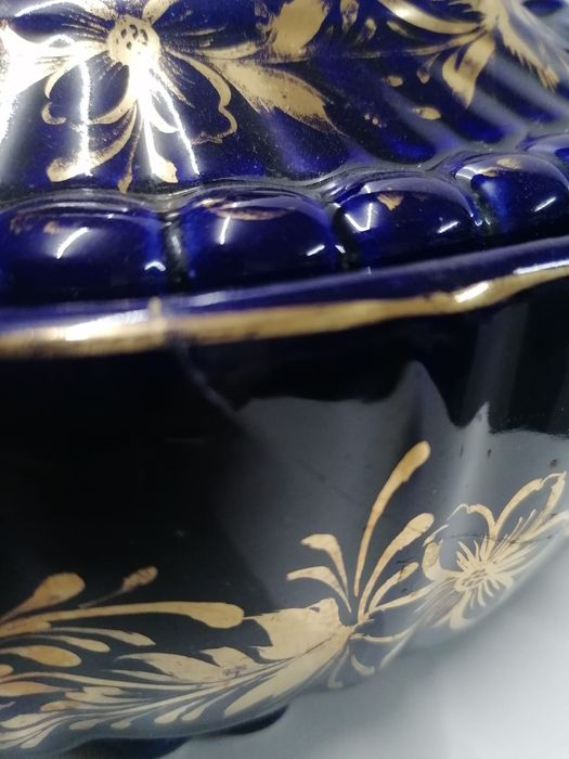 Boleira pintada a mão