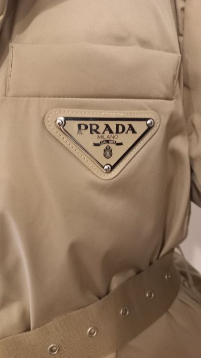 Пальто ,пуховик ,,PRADA,,