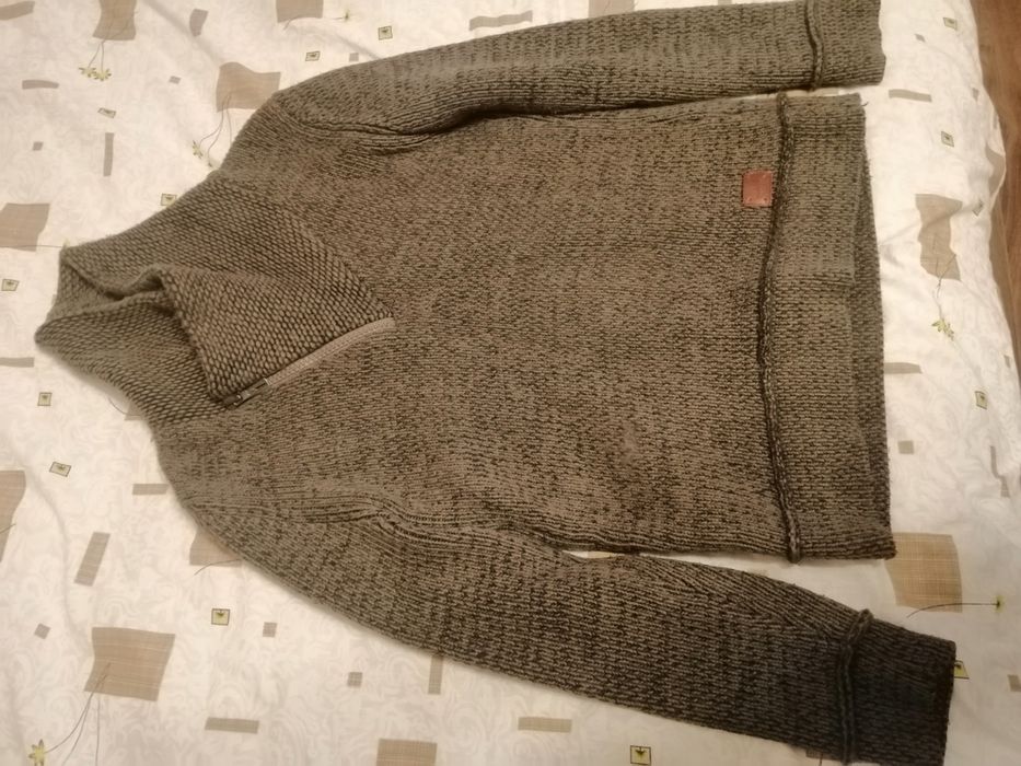 Светр зимовий з замочком