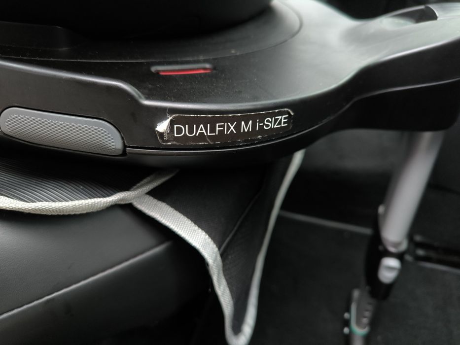 Cadeira Auto Britax Römer Dualfix M i-Size 360º Isofix
